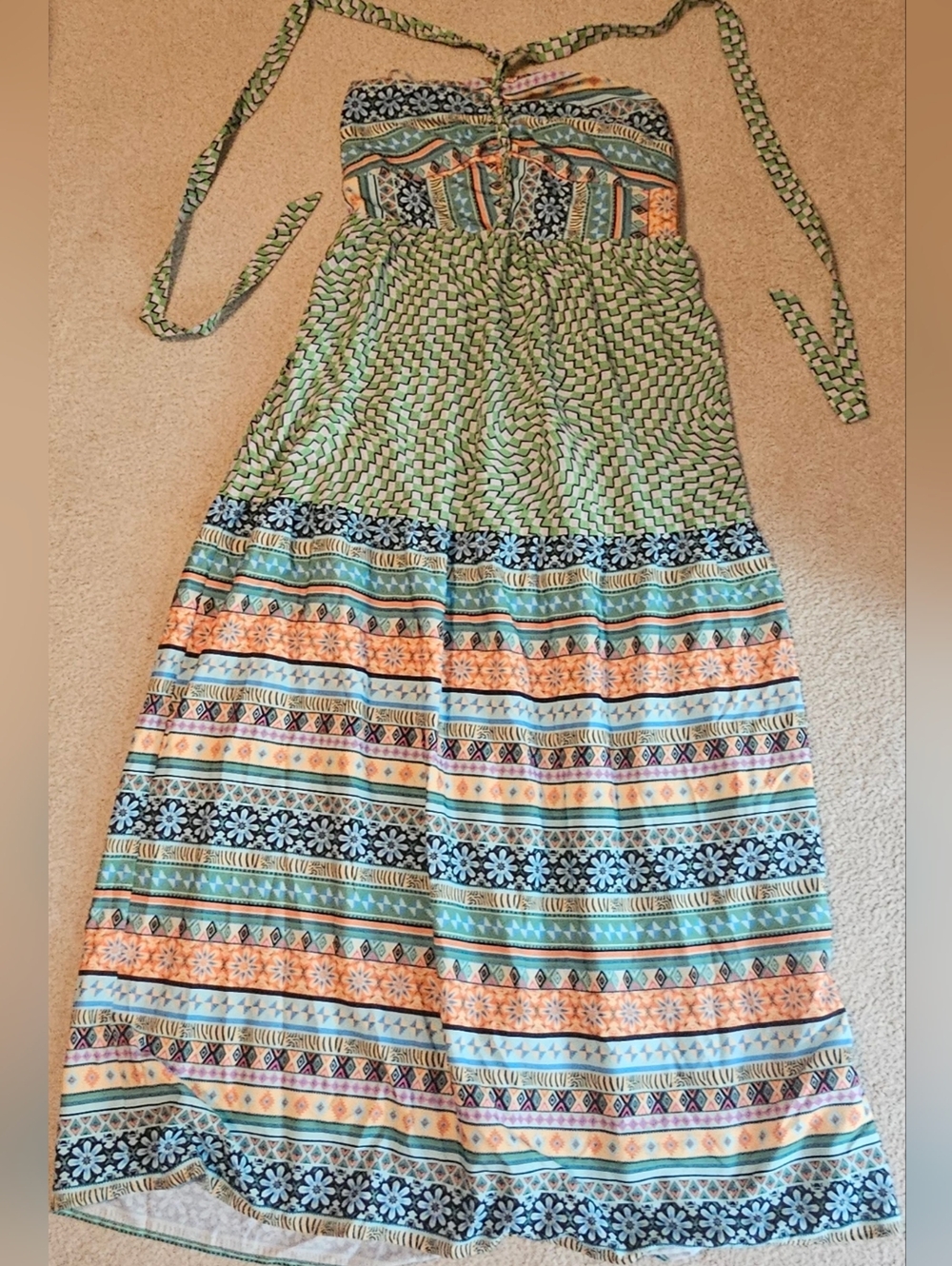 NWT...DAVI & DANI Kahuna Halter Maxi Dress SIZE LARGE - Picture 6 of 10